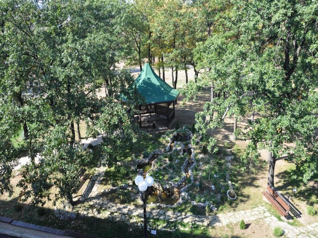 Hotel Jezero Bor Exterior photo