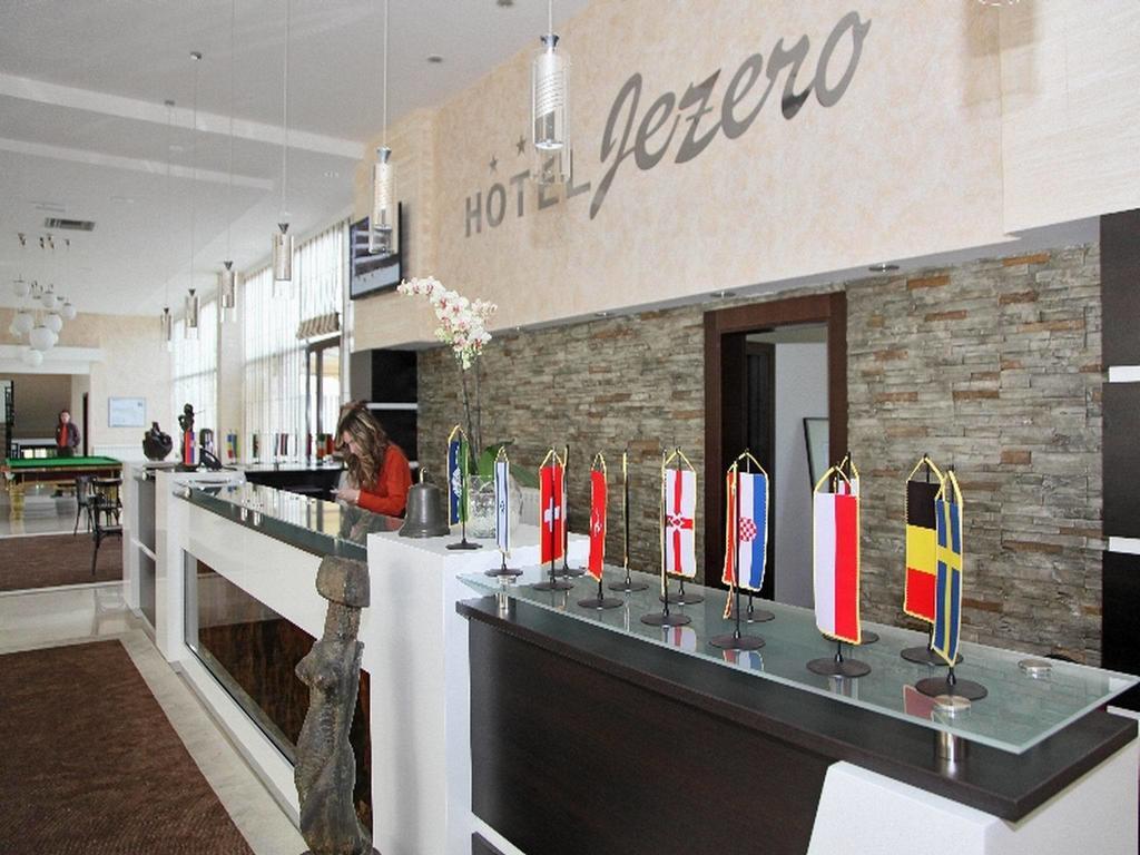 Hotel Jezero Bor Exterior photo