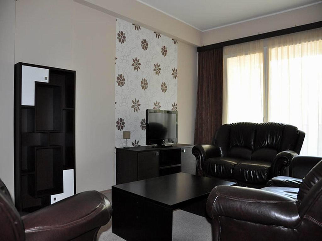 Hotel Jezero Bor Exterior photo